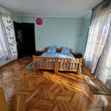 Guest House Sky Plus Tbilisi Zewnętrze zdjęcie