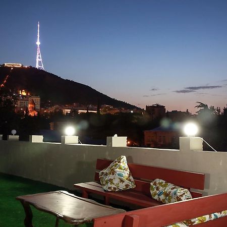 Guest House Sky Plus Tbilisi Zewnętrze zdjęcie