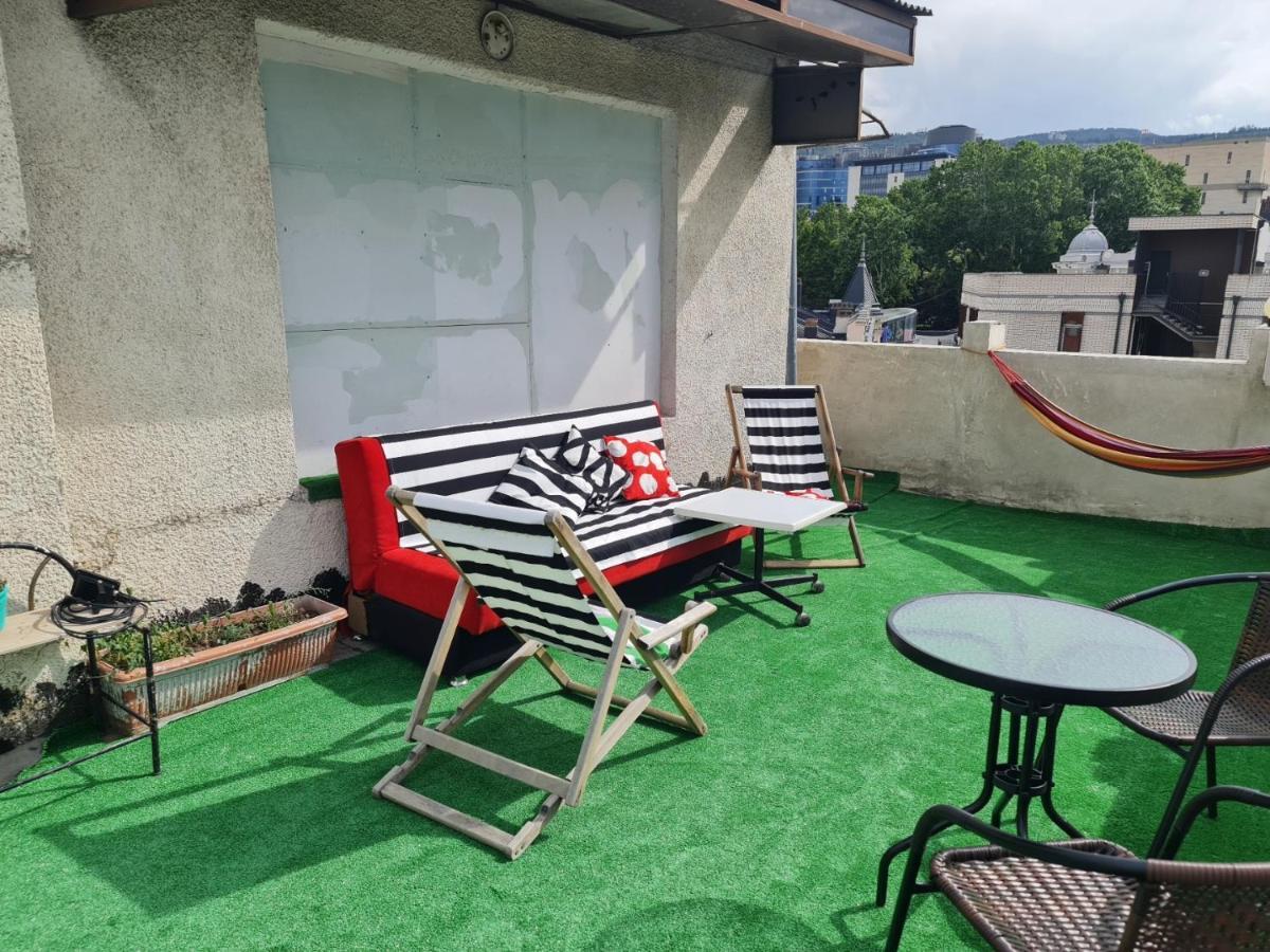 Guest House Sky Plus Tbilisi Zewnętrze zdjęcie